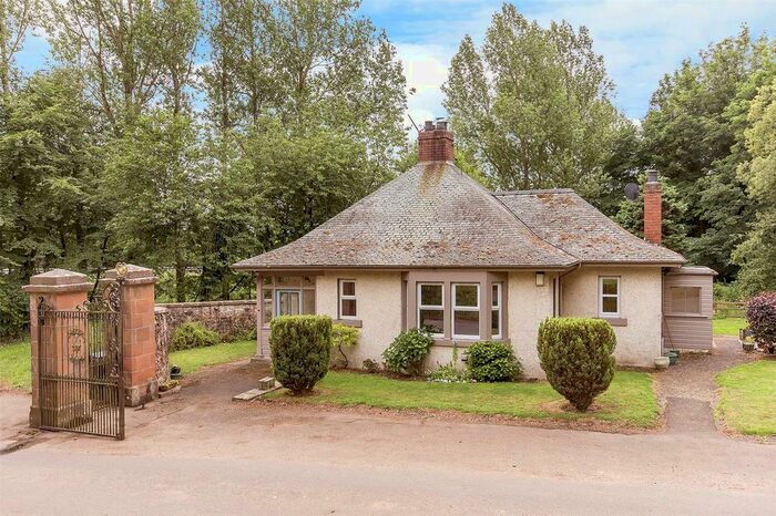 2 Bedroom Detached Bungalow To Rent In Drimmie Lodge, Rossie Priory, Inchture, Perth PH14