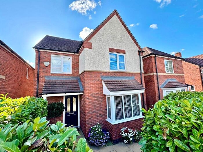4 Bedroom Detached House For Sale In Melbourne Road, Ibstock, LE67