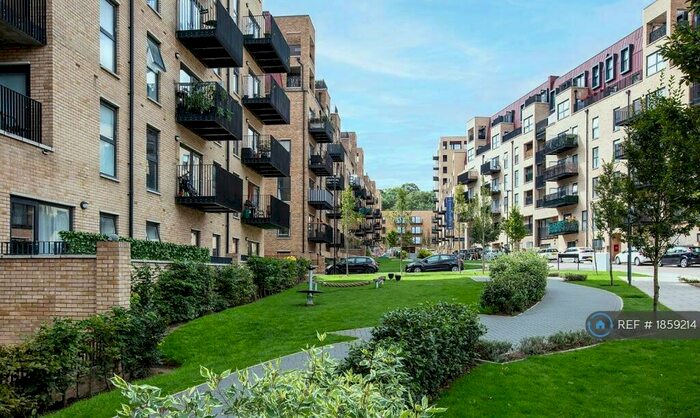 2 Bedroom Flat To Rent In Tovell Court, London, SE18