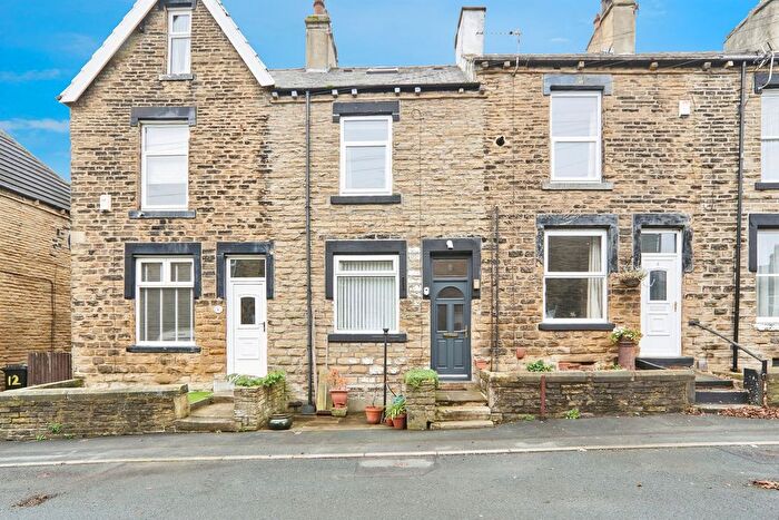 2 Bedroom Terraced House For Sale In Wood Vine Street, Stanningley, Pudsey, LS28