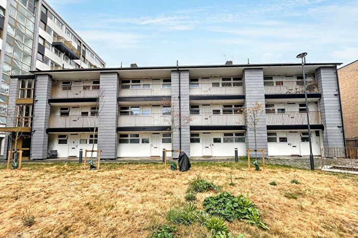 1 Bedroom Flat For Sale In Elmwood Road, Croydon, CR0