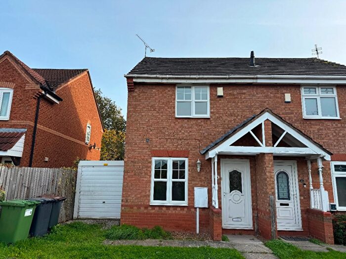 2 Bedroom Terraced House To Rent In Charlecote Walk, Nuneaton, CV11