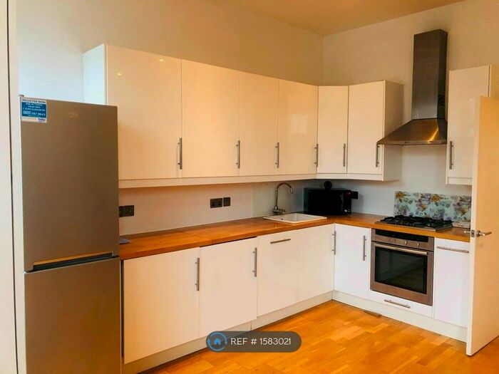 2 Bedroom Flat To Rent In Eaton Place, Brighton, BN2