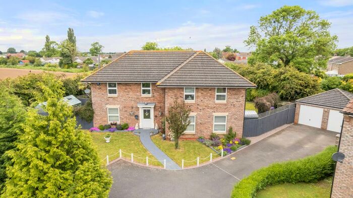 5 Bedroom Detached House For Sale In Giles Close, Old Leake, PE22