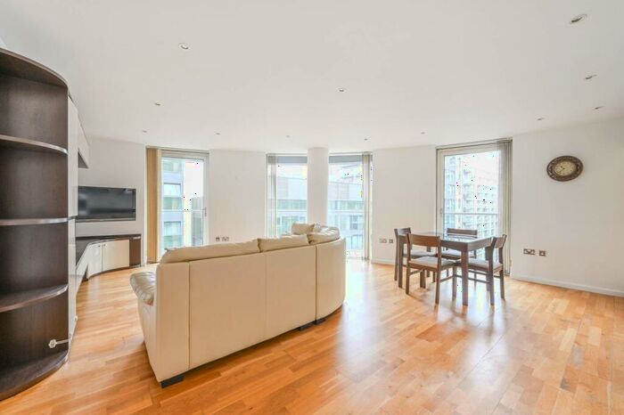 2 Bedroom Flat To Rent In Ability Place, Canary Wharf, London, E14