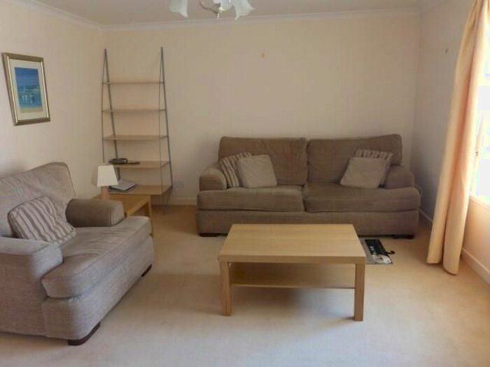 2 Bedroom Flat To Rent In Riverside Drive, Aberdeen, AB11