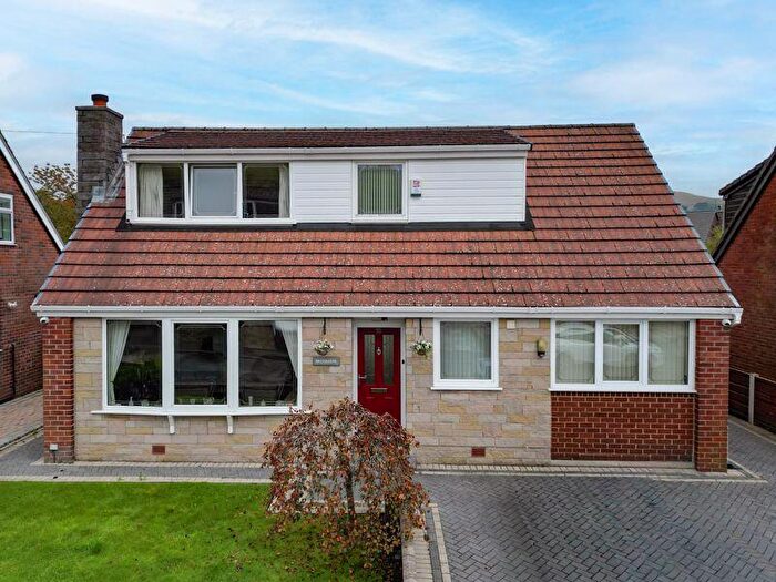3 Bedroom Detached Bungalow For Sale In The Hedgerows, Whitworth, OL12