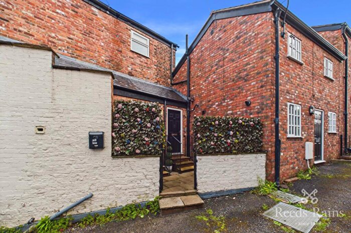 1 Bedroom Apartment To Rent In Mill Lane, Macclesfield, Cheshire, SK11