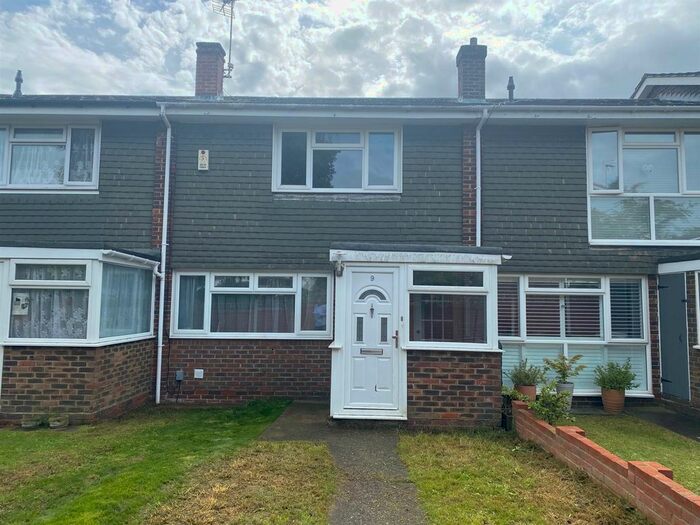 2 Bedroom Terraced House To Rent In Collings Walk, Rainham, Gillingham, ME8