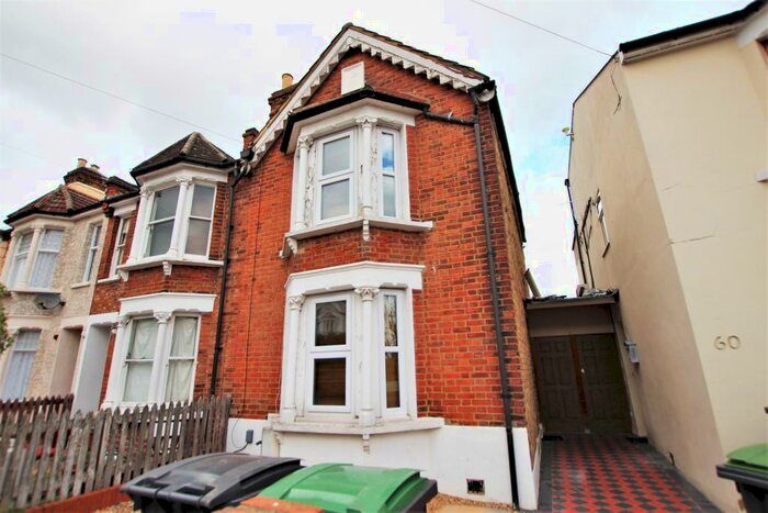 3 Bedroom House To Rent In Seaford Road, Tottenham, London, N15