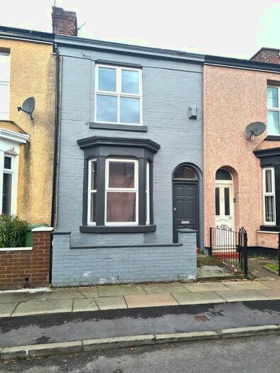 3 Bedroom Terraced House To Rent In Cowper Street, Bootle, L20