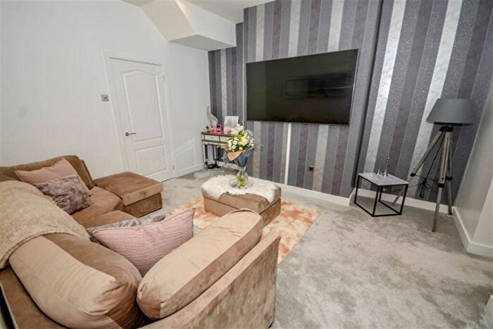 2 Bedroom Flat For Sale In Tadema Road, South Shields, NE33