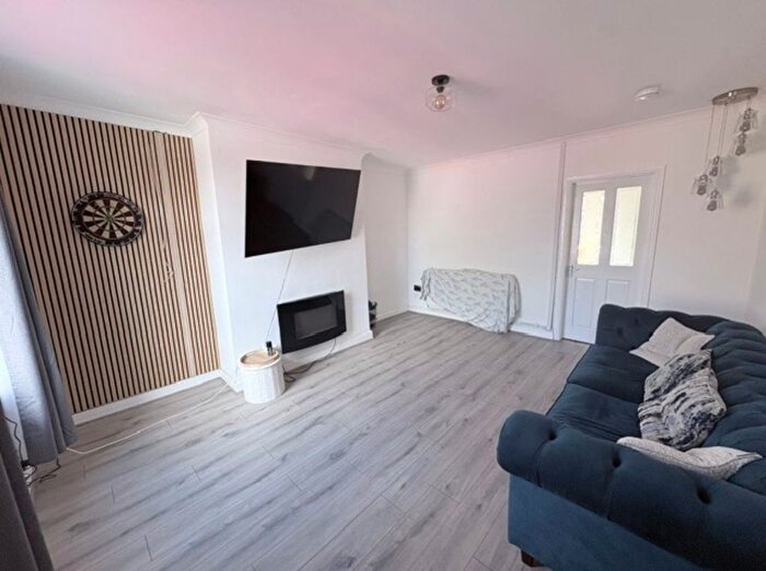 2 Bedroom Terraced House To Rent In Daisy Bank, Bacup, OL13