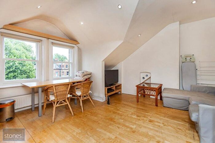 2 Bedroom Apartment To Rent In Fellows Road, Swiss Cottage, London, NW3