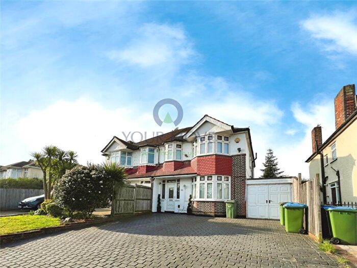 5 Bedroom Semi-Detached House To Rent In Sidcup Road, London, SE9