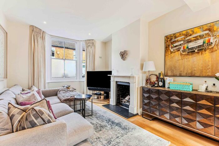 3 Bedroom Terraced House To Rent In Archway Street, London, SW13