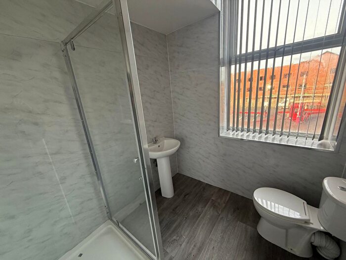 2 Bedroom Flat To Rent In Temple Street, Wolverhampton, WV2
