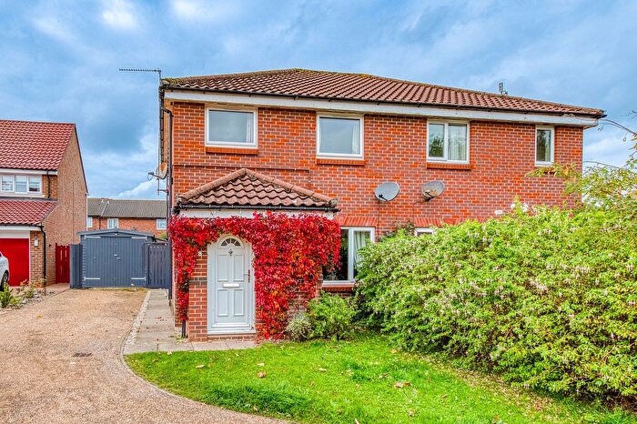 3 Bedroom Semi-Detached House For Sale In Brick Klin Road, North Walsham, NR28
