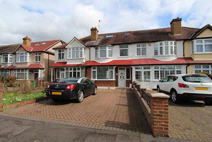 4 Bedroom Terraced House To Rent In Sandringham Road, KT4