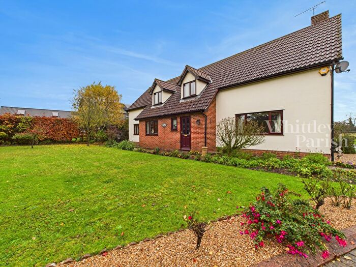 4 Bedroom Detached House To Rent In Paddock Lodge, Cotton, IP14