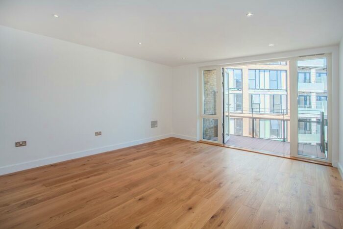 2 Bedroom Flat To Rent In North Mill Apartments, Lovelace Street, Haggerston, E8