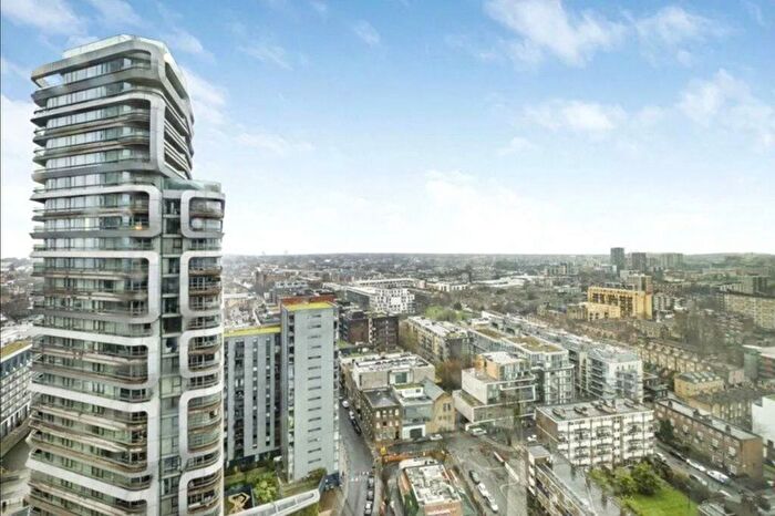 2 Bedroom Flat To Rent In Bollinder Place, Islington, EC1V