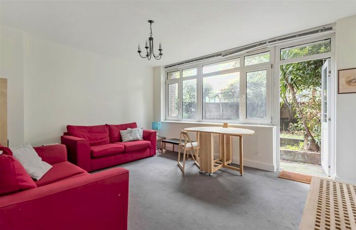 2 Bedroom Flat To Rent In Mendham Place, Bermondsey Street, SE1