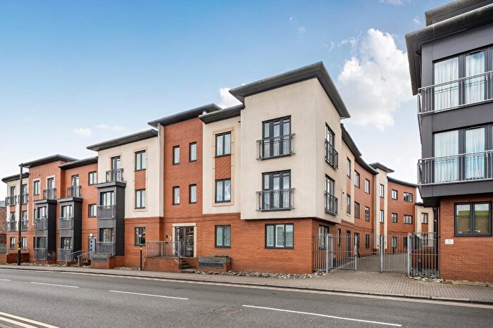 1 Bedroom Flat For Sale In High Street, Harborne, Birmingham, West Midlands, B17