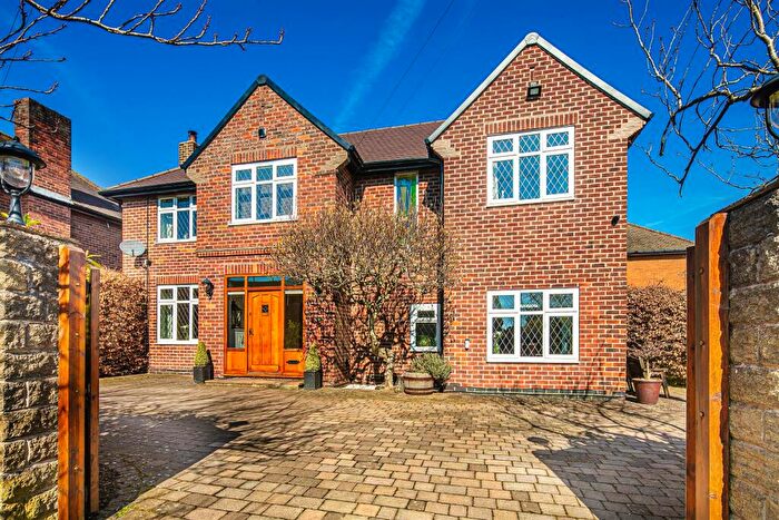 4 Bedroom Detached House For Sale In Heather Lea Avenue, Dore, S17