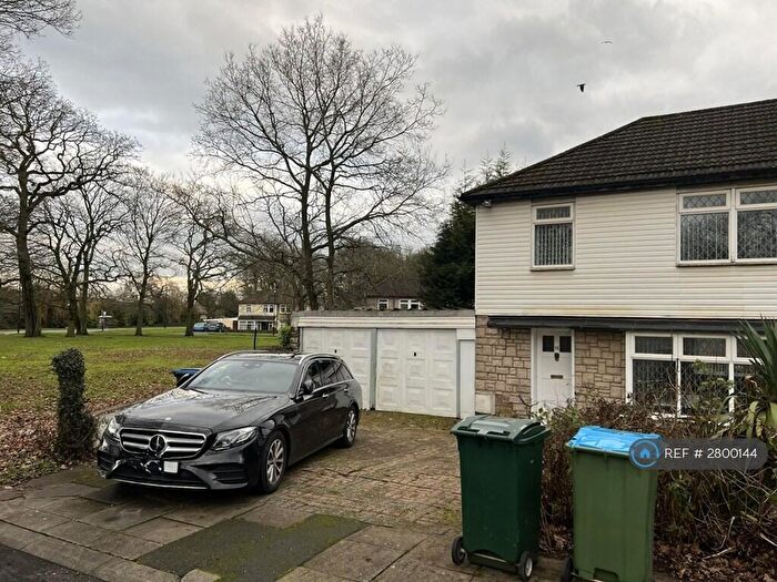 3 Bedroom Semi Detached House To Rent In Pomeroy Close, Coventry, CV4