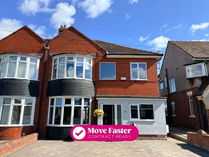 4 Bedroom Semi-detached House For Sale In Boothferry Road, Hessle, HU13