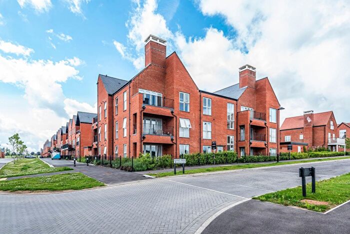 2 Bedroom Flat To Rent In Venta Drive, Winchester, SO22