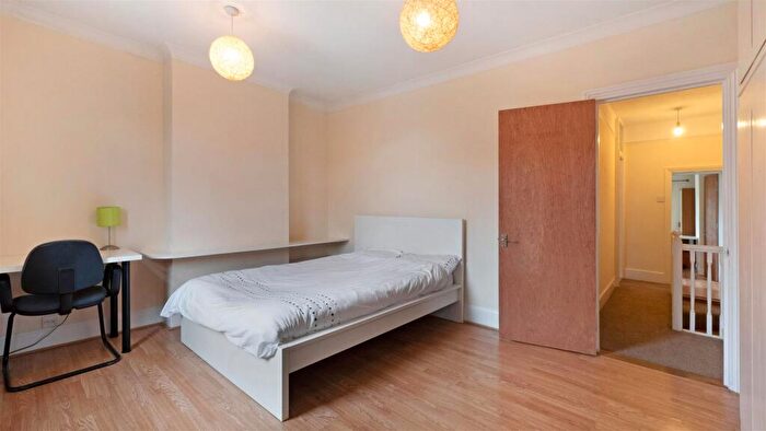 4 Bedroom House To Rent In Gladstone Road, Colchester, CO1