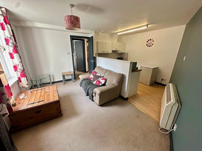 1 Bedroom Flat To Rent In F, Adelphi, Aberdeen, AB11