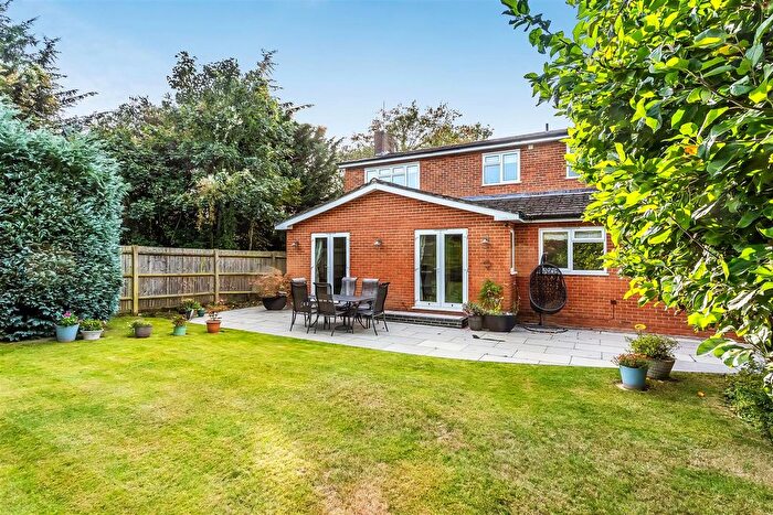 4 Bedroom Detached House For Sale In Oldfield Gardens, Ashtead, KT21