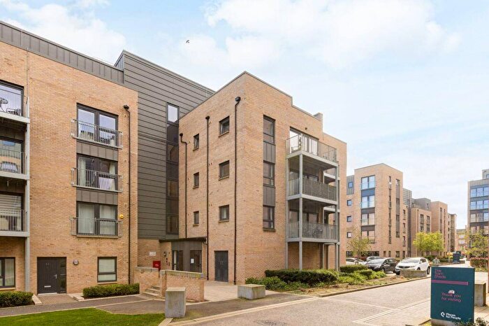 2 Bedroom Flat For Sale In / Shrubhill Walk, Leith Walk, Edinburgh, EH7