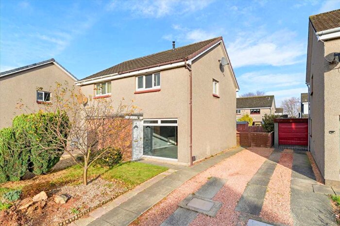 2 Bedroom Villa For Sale In Moray Park, Dalgety Bay, KY11