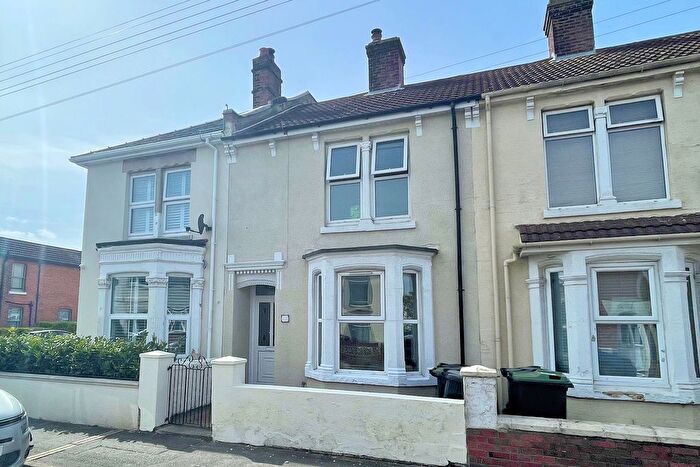 3 Bedroom Terraced House For Sale In Queens Road, Gosport, PO12