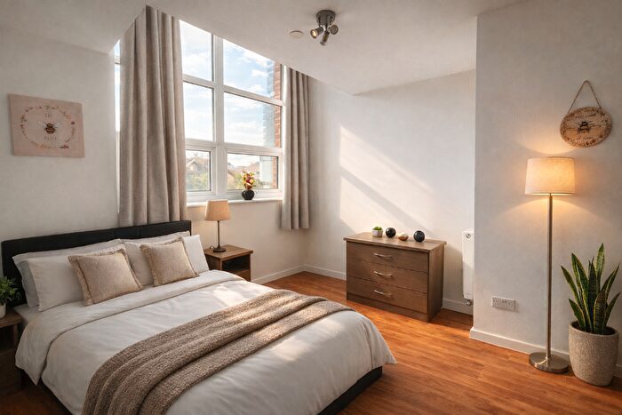 Studio To Rent In Lower High Street, Wednesbury, WS10