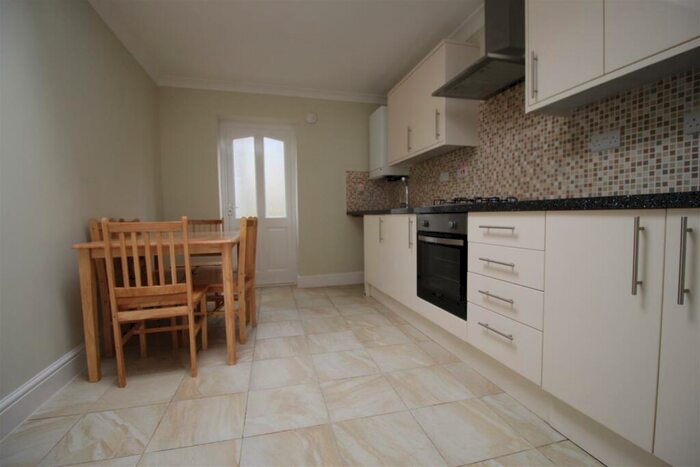 4 Bedroom Terraced House To Rent In Rosebank Road, Walthamstow, E17