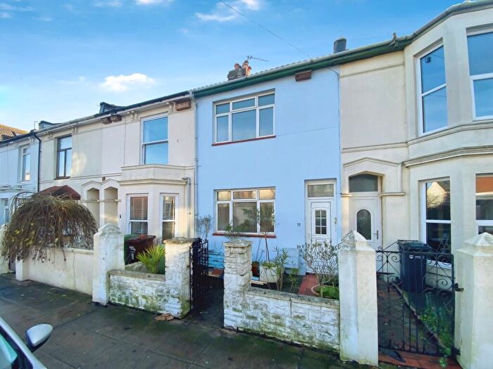 3 Bedroom Terraced House To Rent In Inglis Road, Southsea, Hampshire, PO5