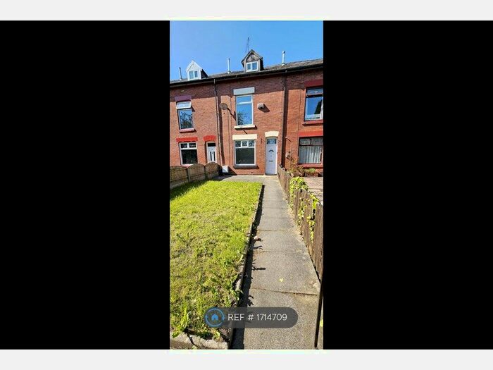 3 Bedroom Terraced House To Rent In Jubilee Street, Bolton, BL3