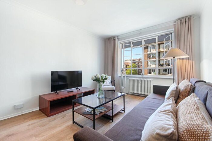 1 Bedroom Flat To Rent In Kingsmill, - Kingsmill Terrace, NW8