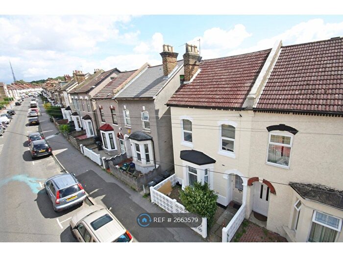 2 Bedroom Maisonette To Rent In Grange Park Road, Thornton Heath, CR7