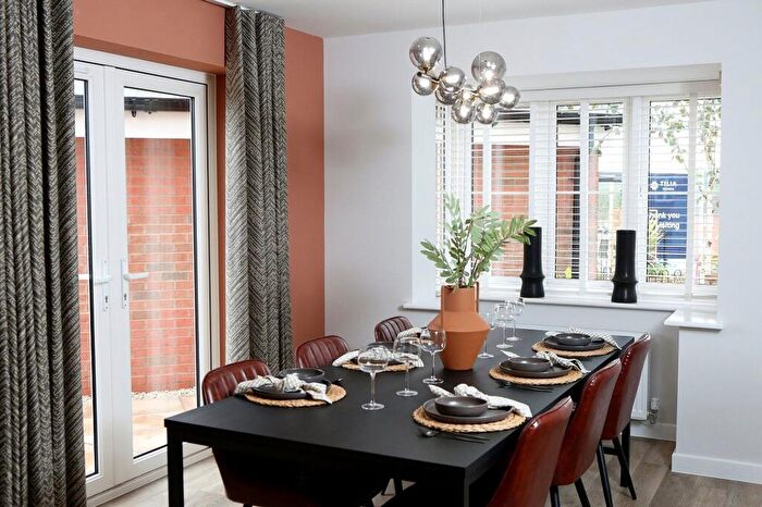 4 Bedroom Detached House For Sale In Lockheed Close, Beck Row, IP28