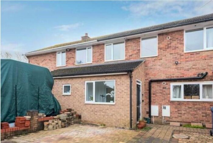 2 Bedroom Semi-Detached House To Rent In Foxwell Drive, Headington, OX3