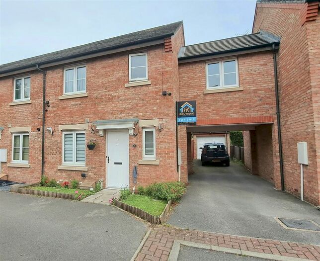 3 Bedroom Property For Sale In Gault Close, Norton, Malton, YO17