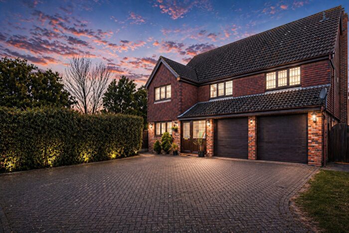 5 Bedroom Detached House For Sale In Rivenhall, Wickford, SS11