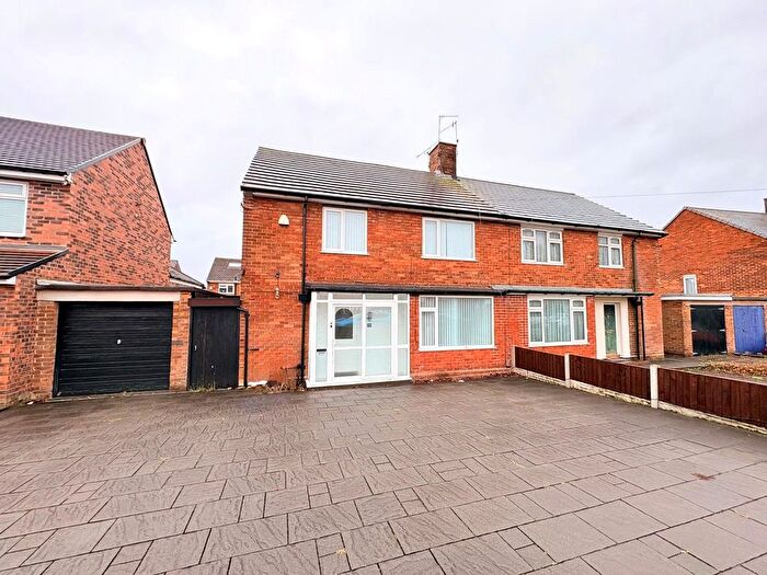 4 Bedroom Semi-Detached House To Rent In Greenhill Road, Mossley Hill, Liverpool, Merseyside, L18