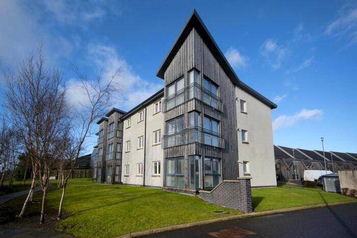 2 Bedroom Flat To Rent In Rona Place, Aberdeen, AB16